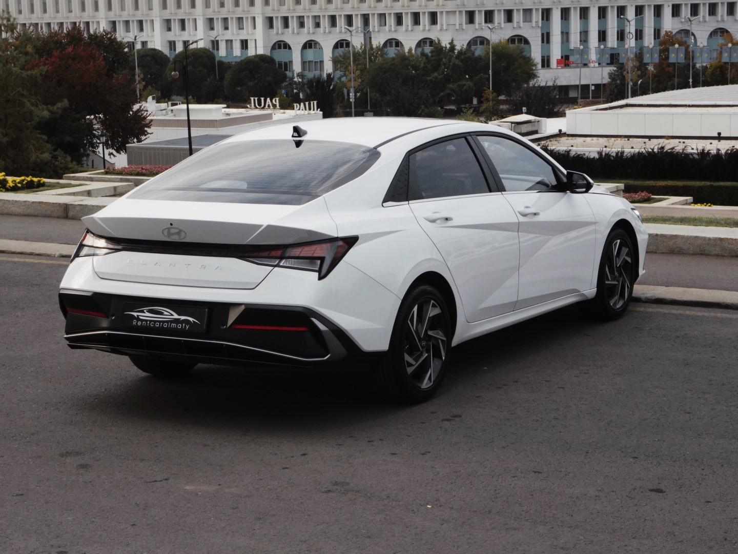 Hyundai Elantra — изображение 6