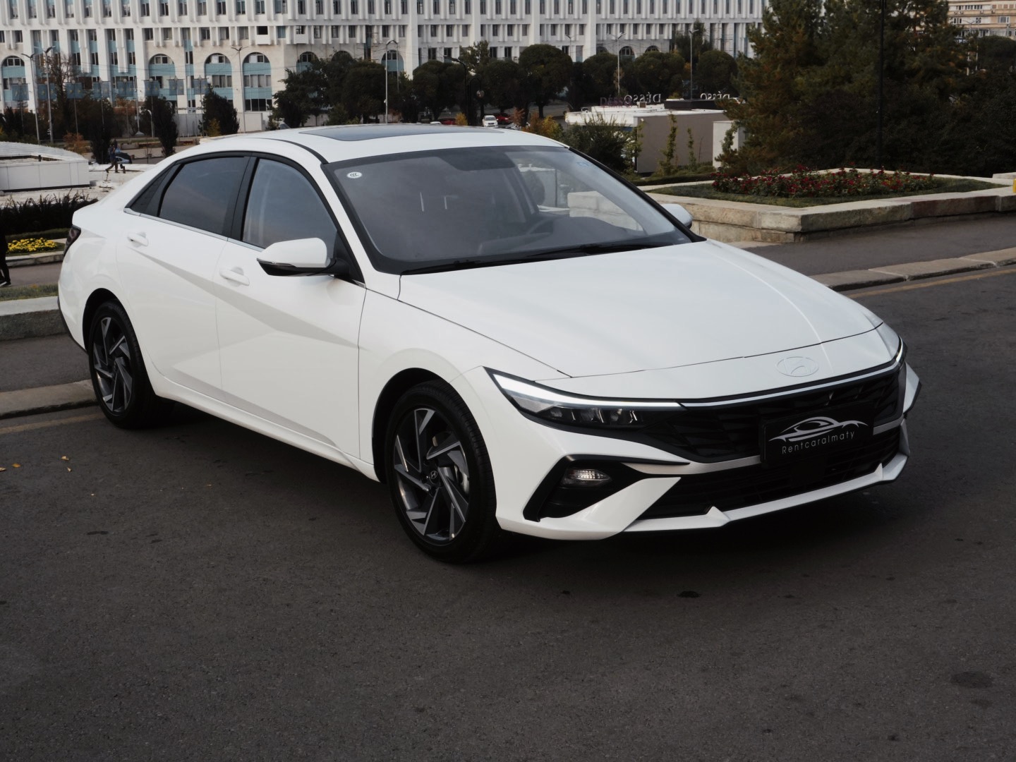 Hyundai Elantra — изображение 4