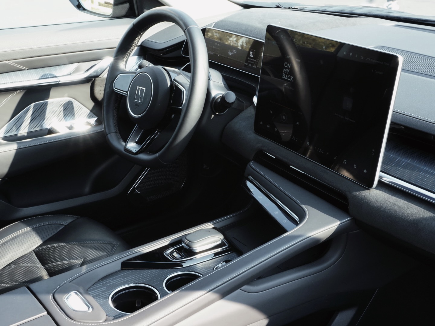 Zeekr 001 — изображение 2