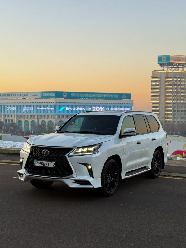Lexus LX570