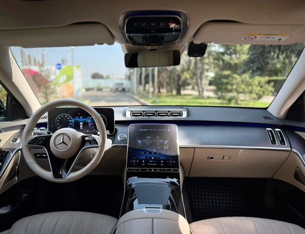 Mercedes Benz s560 223