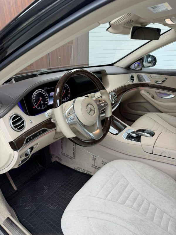 Mercedes Benz s 560